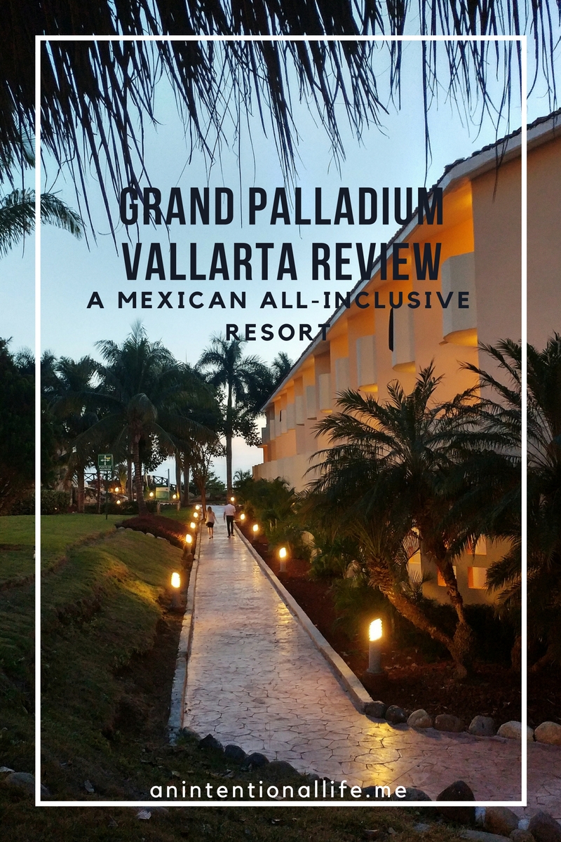 Grand Palladium Vallarta Review - An Air Canada Vacation to Puerto Vallarta Mexico, an all-inclusive trip with kids - full review!