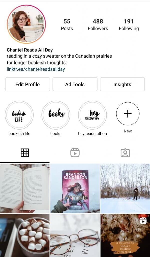 Chantel Reads All Day Bookstagram